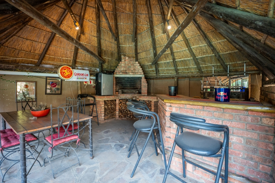 7 Bedroom Property for Sale in Selborne Eastern Cape